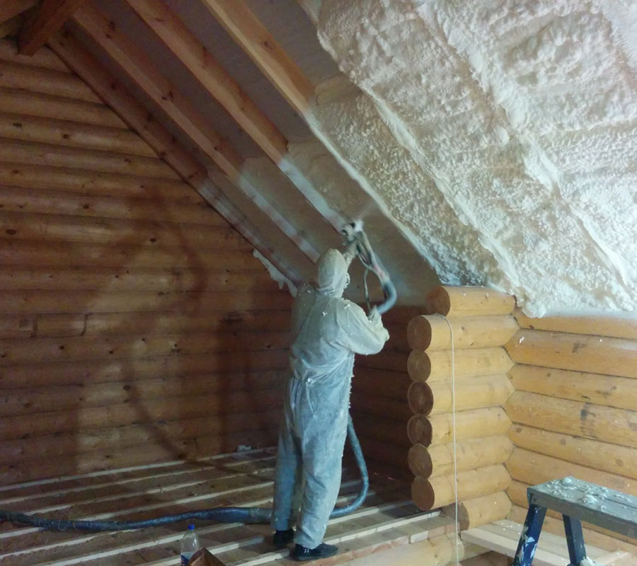 Напыление пенополиуретана для теплоизоляции